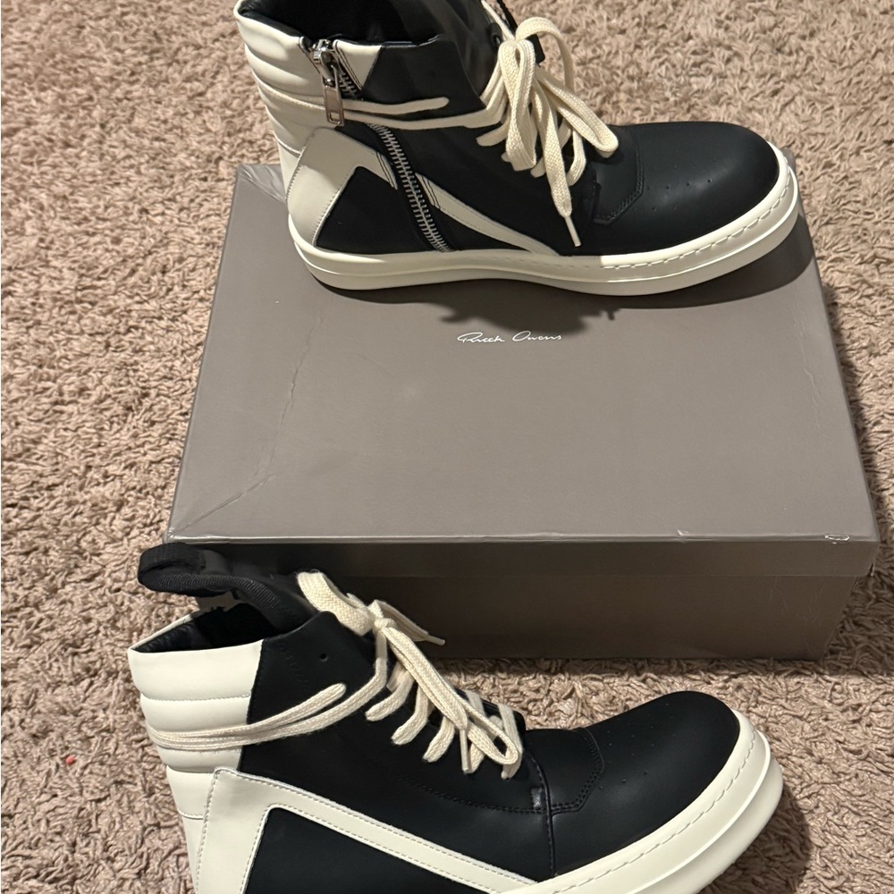 Rick Owens Geo basket  Black and Cream High-Top Lace-Up Boots